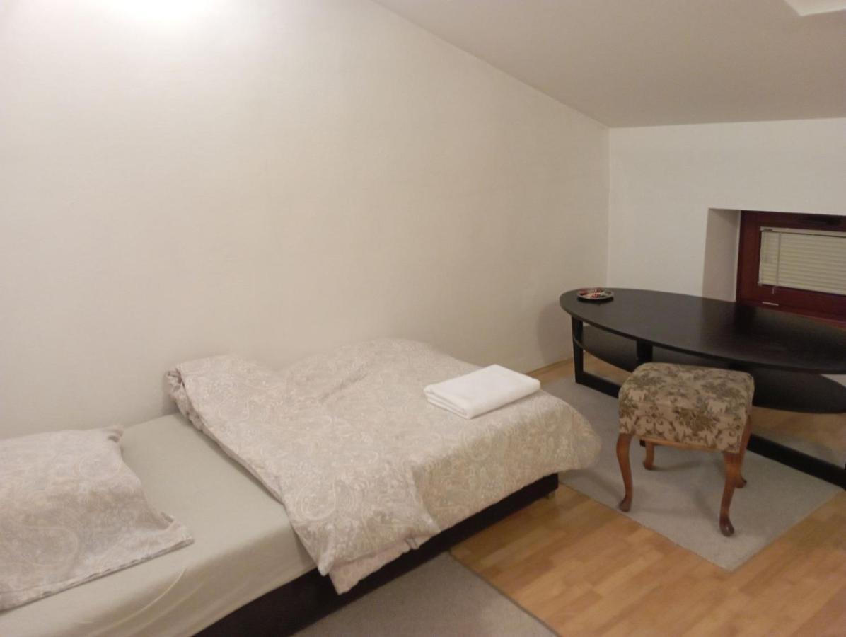 Meier House Wawer Hotel Варшава Екстериор снимка